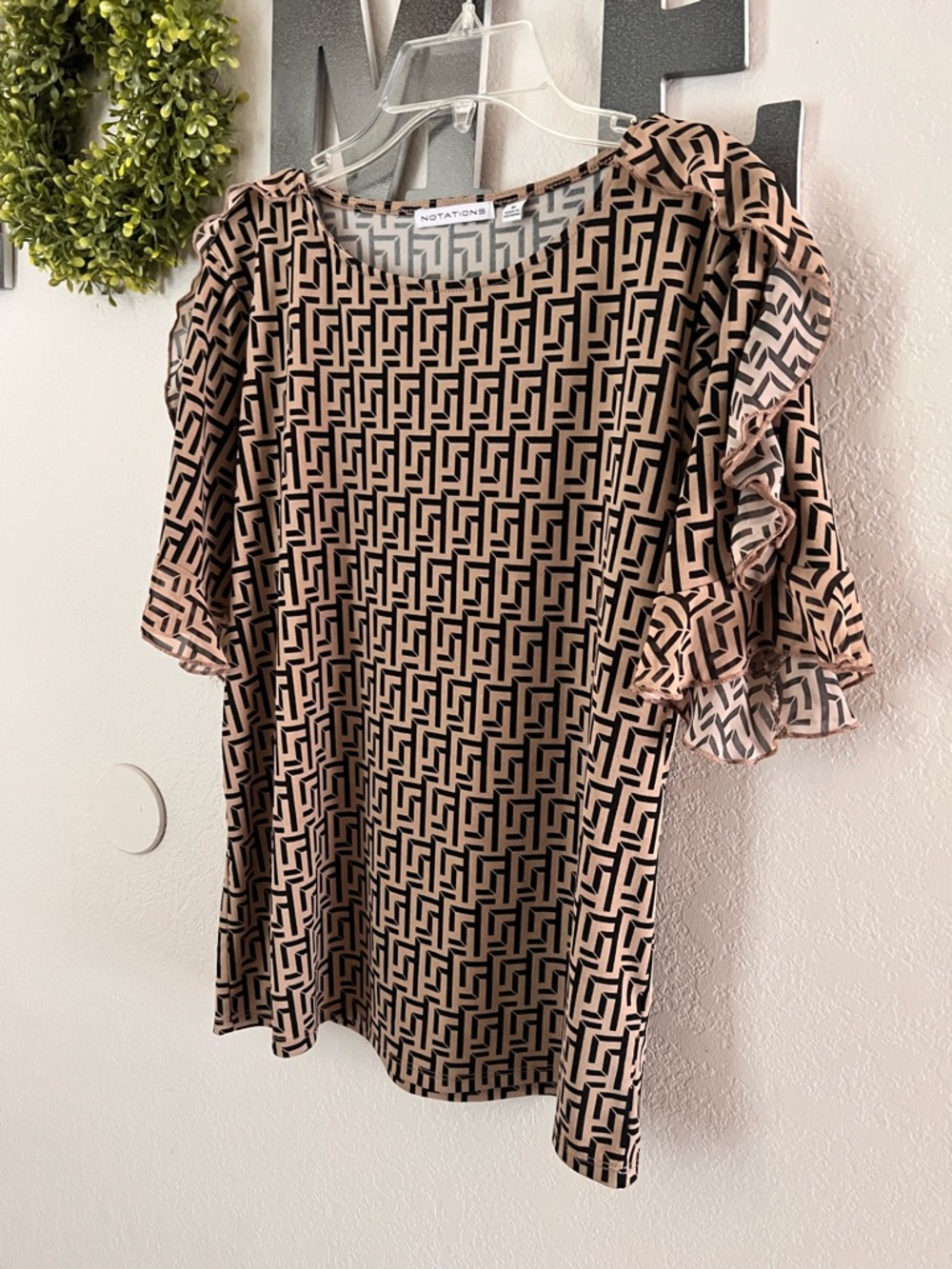 Notations Black & Pink Geometric Ruffle-Sleeve Blouse
